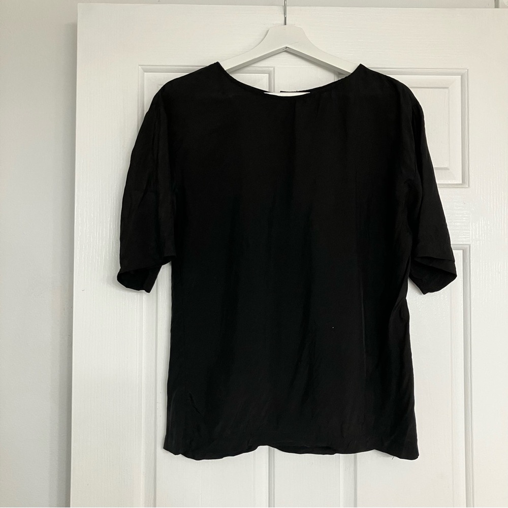 Reformation silk black short sleeve tee size small